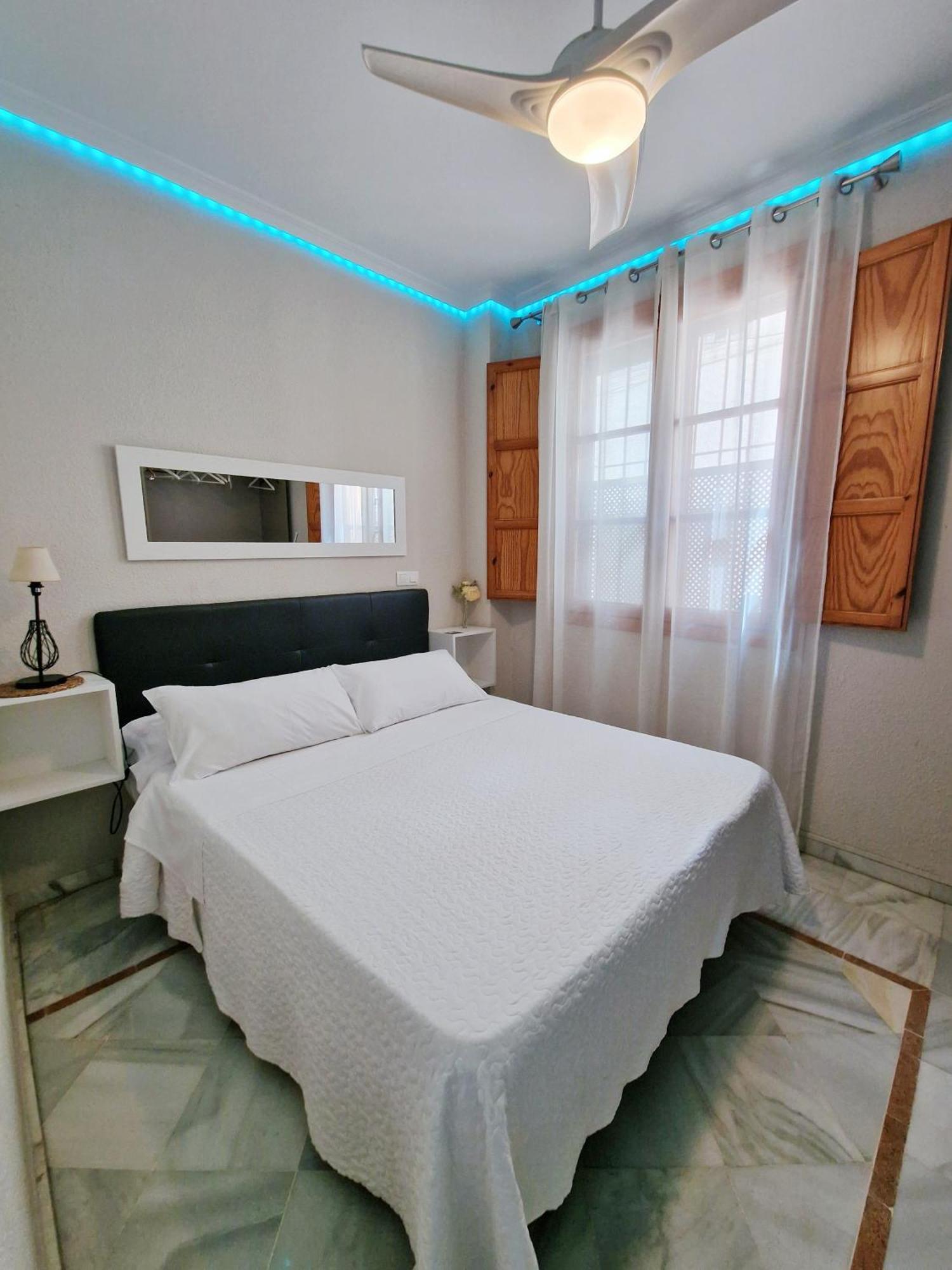 Apartamento Completo Plaza De Las Tendillas - Parking Privado - Alojamientos El Duque Cordoba Ngoại thất bức ảnh