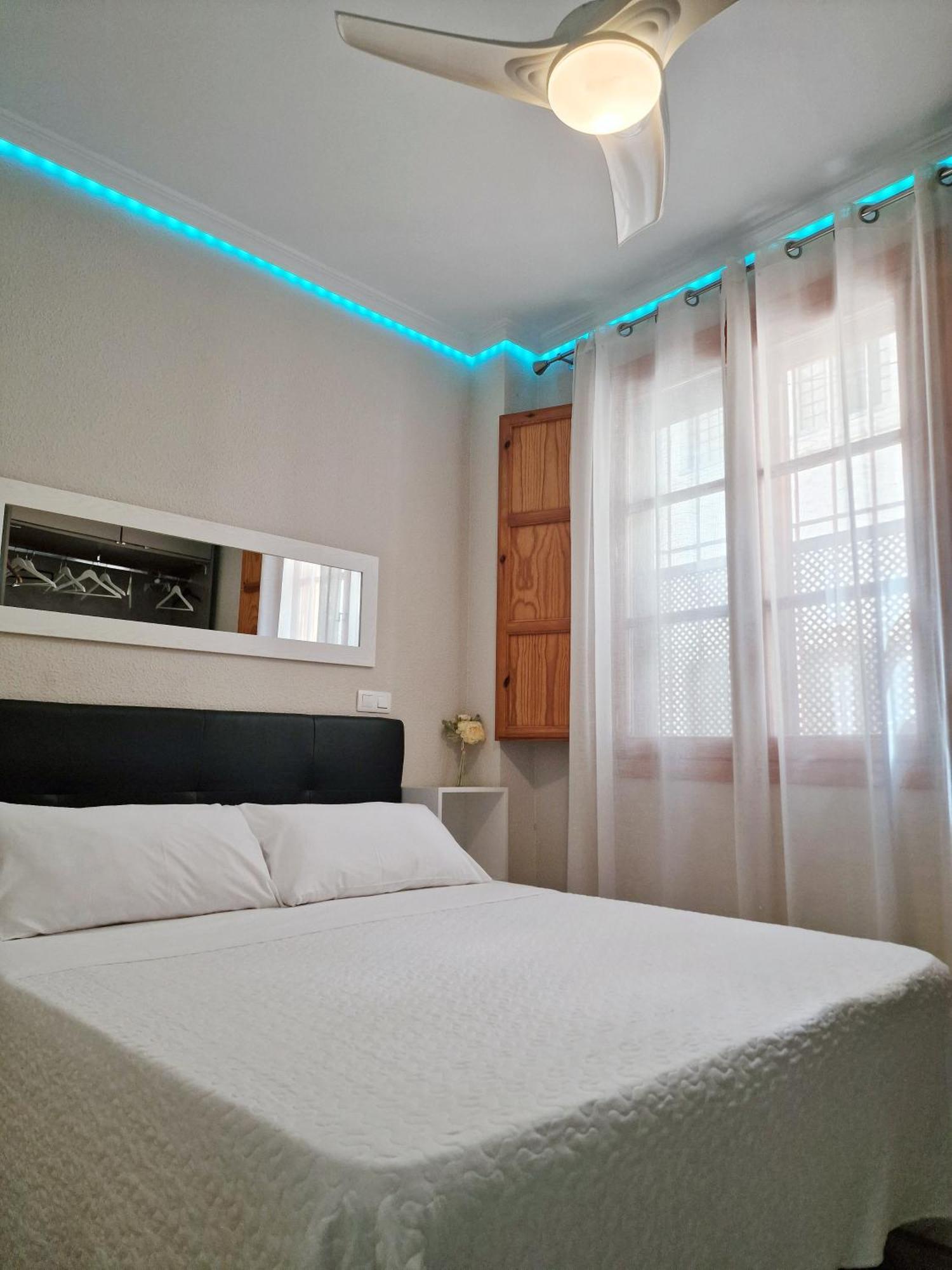 Apartamento Completo Plaza De Las Tendillas - Parking Privado - Alojamientos El Duque Cordoba Ngoại thất bức ảnh